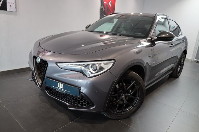 Alfa Romeo - Stelvio 2,0 ATX AWD B-Tech