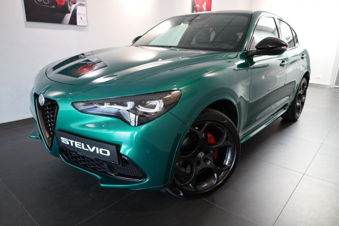 Alfa Romeo - Stelvio 2.0 16V 280 AT8 Q4 Tributo Italiano MY24